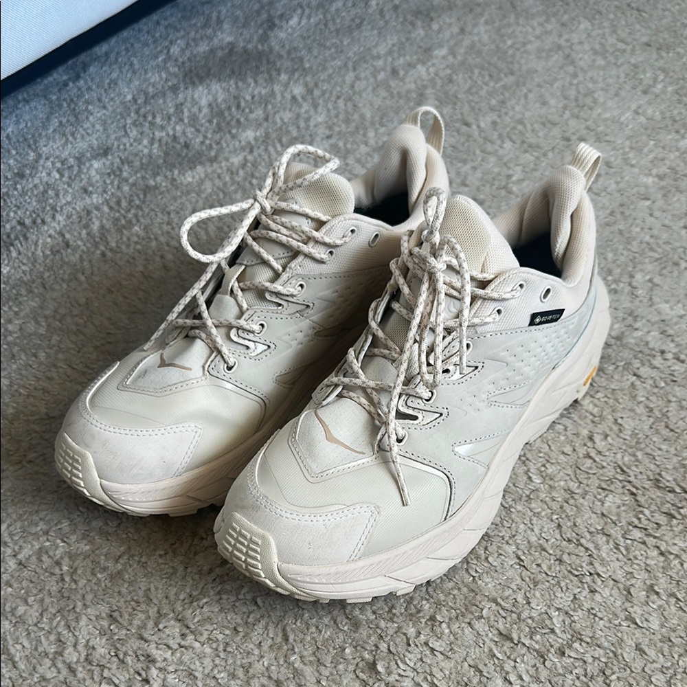 Hoka Anacapa Low